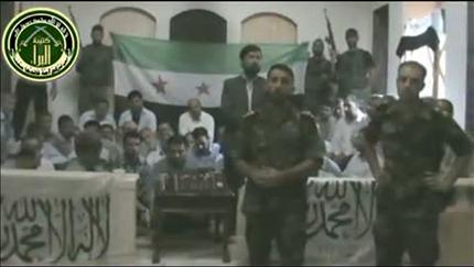 صورة مأخوذة عن شريط فيديو بث على «يوتيوب» أمس للإيرانيين المخطوفين في دمشق (أ ف ب) 