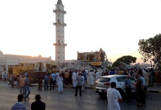مسلحون يهدمون مساجد الصوفية في ليبيا