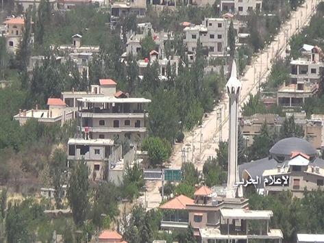 صورة وزعها الاعلام الحربي في "حزب الله" امس لشارع جمال عبد الناصر في الزبداني