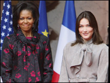البيت الأبيض والسفارة الفرنسية نفى ما ورد في- كارلا والطموح-.
