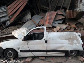 لم يخلف زلزال تشيلي خسائر فادحة كتلك التي نجمت عنها هزة هايتي الشهر الماضي.